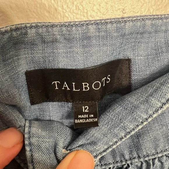 Talbots Light‎ Wash Button Front Denim Skirt Size 12 - Picture 2 of 4